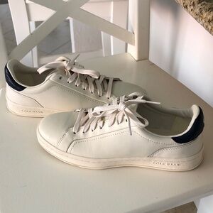 Cole Haan White Navy Grand Court Brynn Leather Sneakers $170